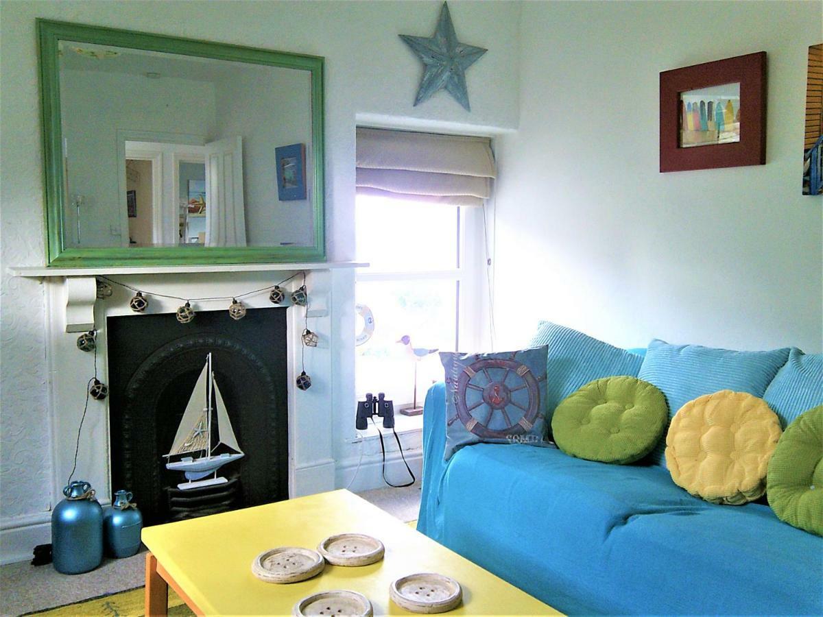 Happy Seaside Days In Combe Martin, Devon Apartment Bagian luar foto